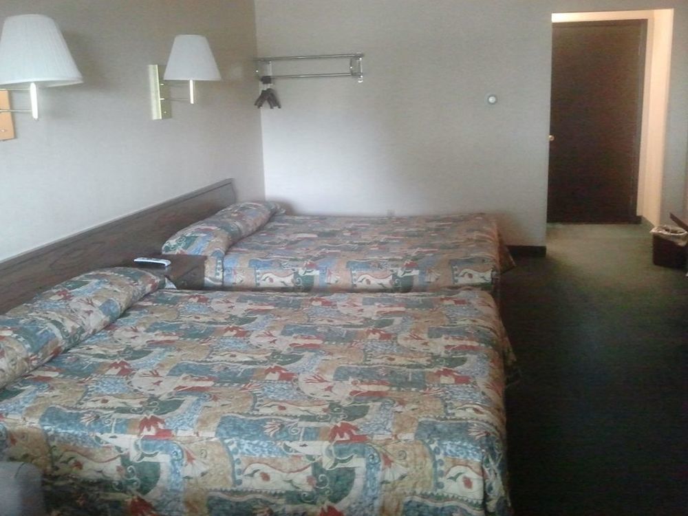 Country Manor Motel Watkins Værelse billede